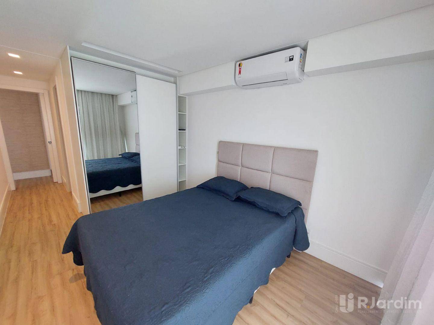 Apartamento para alugar com 2 quartos, 85m² - Foto 12