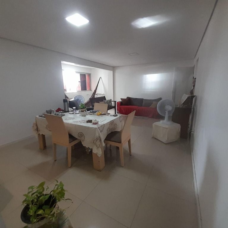 Apartamento à venda com 4 quartos, 108m² - Foto 3