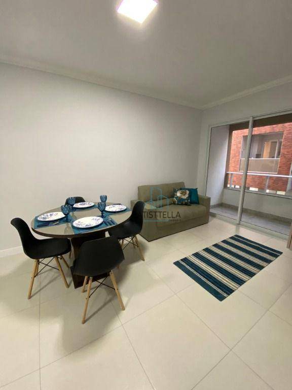 Apartamento à venda com 2 quartos, 72m² - Foto 13