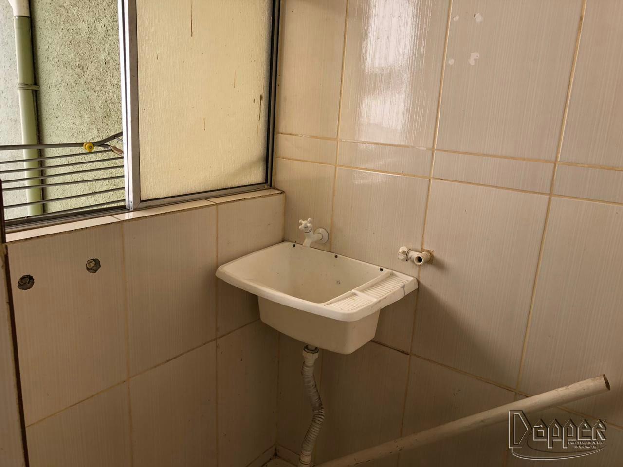 Apartamento à venda com 3 quartos, 61m² - Foto 5