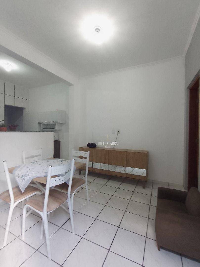 Casa à venda com 2 quartos, 99m² - Foto 27