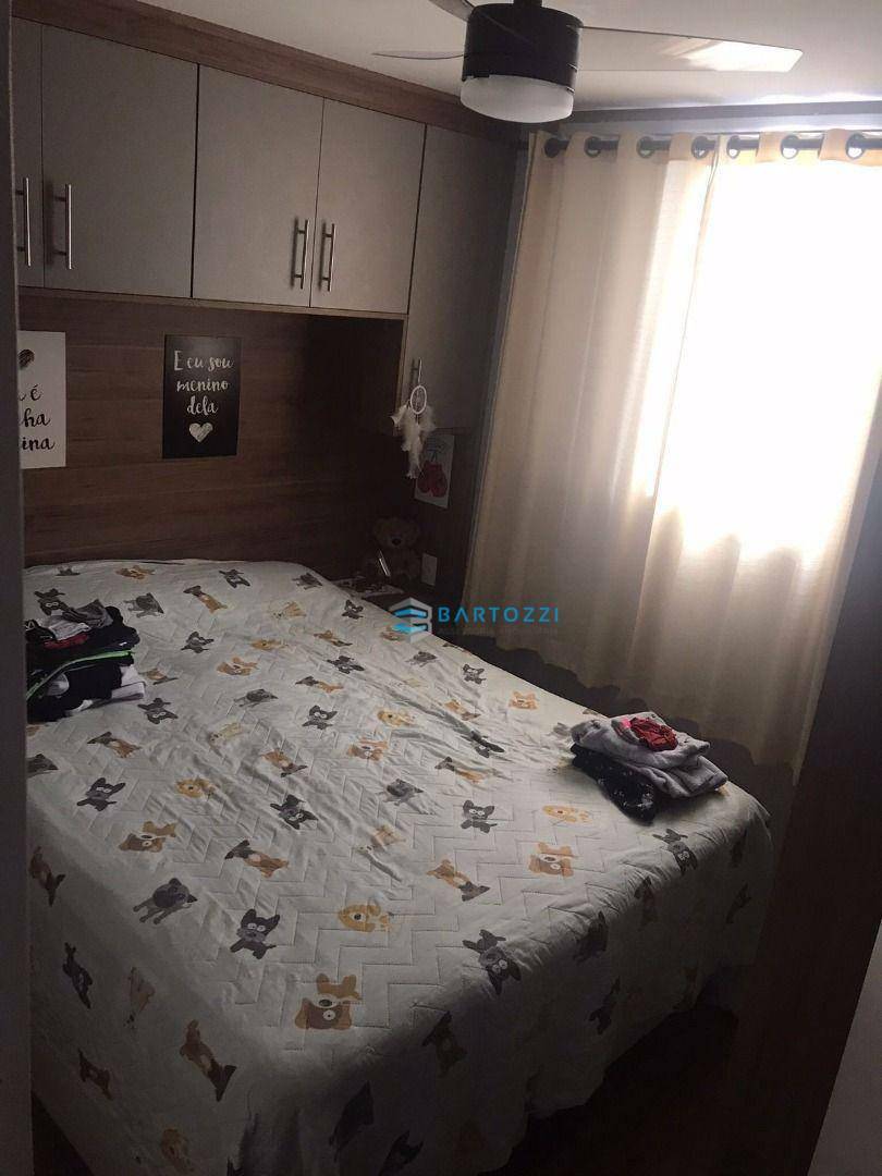 Apartamento à venda com 3 quartos, 60m² - Foto 5