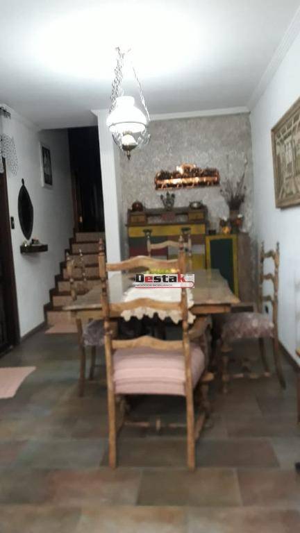 Sobrado, 3 quartos, 220 m² - Foto 4