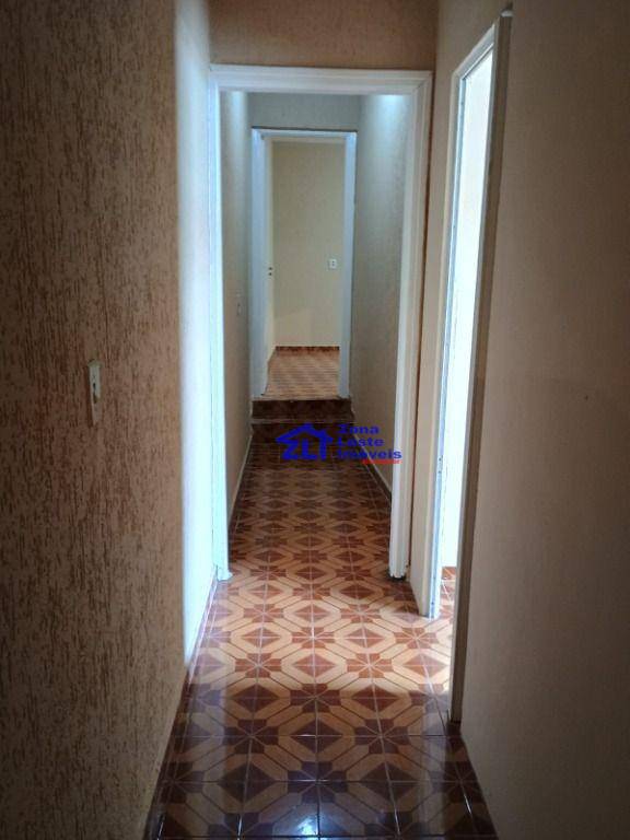 Sobrado para alugar com 4 quartos, 140m² - Foto 13