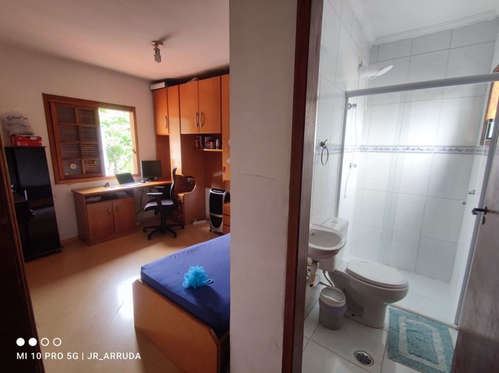 Sobrado à venda com 2 quartos, 169m² - Foto 12