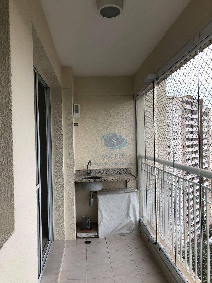 Apartamento à venda com 2 quartos, 68m² - Foto 8