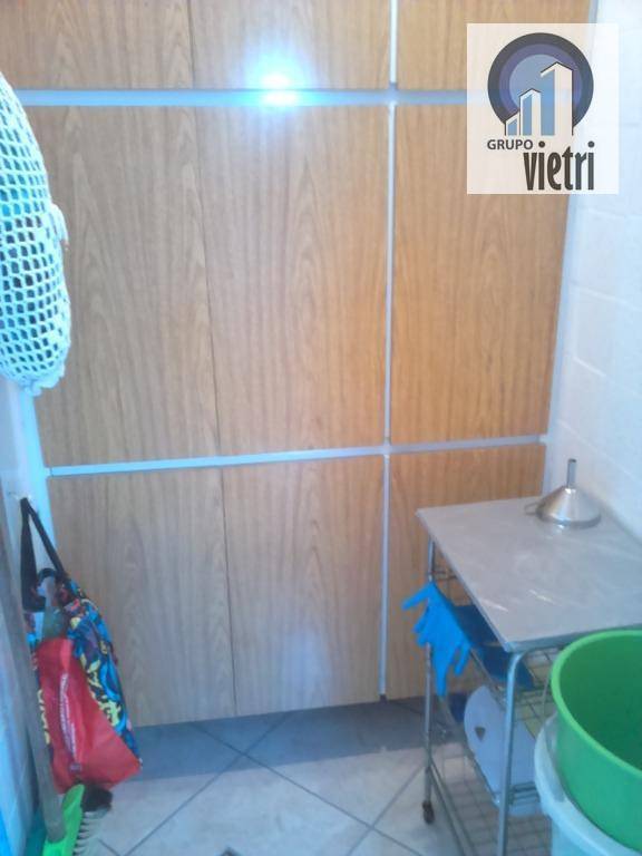 Apartamento à venda com 2 quartos, 80m² - Foto 30