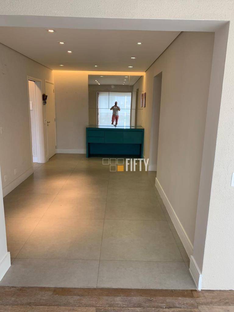 Apartamento à venda com 2 quartos, 79m² - Foto 5