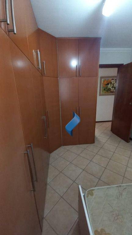 Apartamento à venda com 3 quartos, 130m² - Foto 12