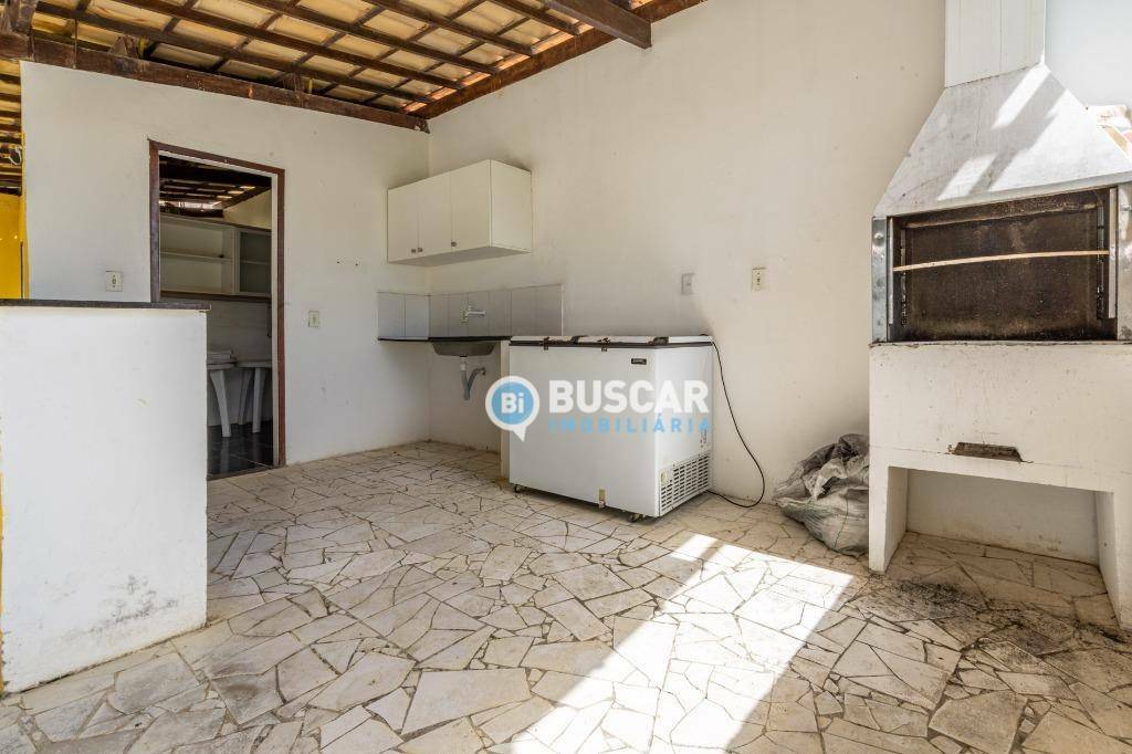 Casa de Condomínio à venda com 5 quartos, 600m² - Foto 18