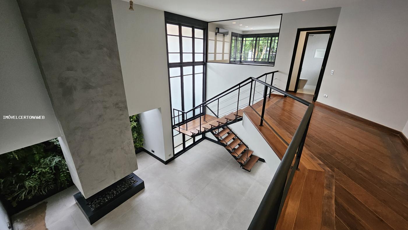 Casa à venda com 5 quartos, 420m² - Foto 30