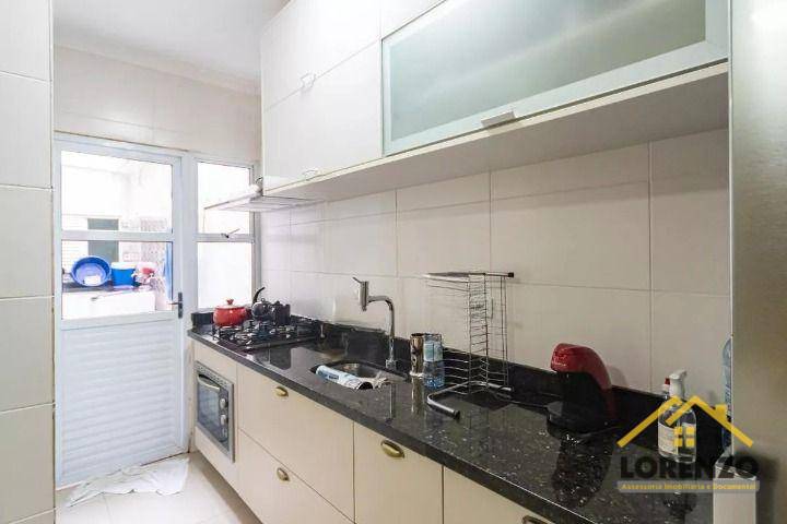 Apartamento à venda com 3 quartos, 79m² - Foto 11