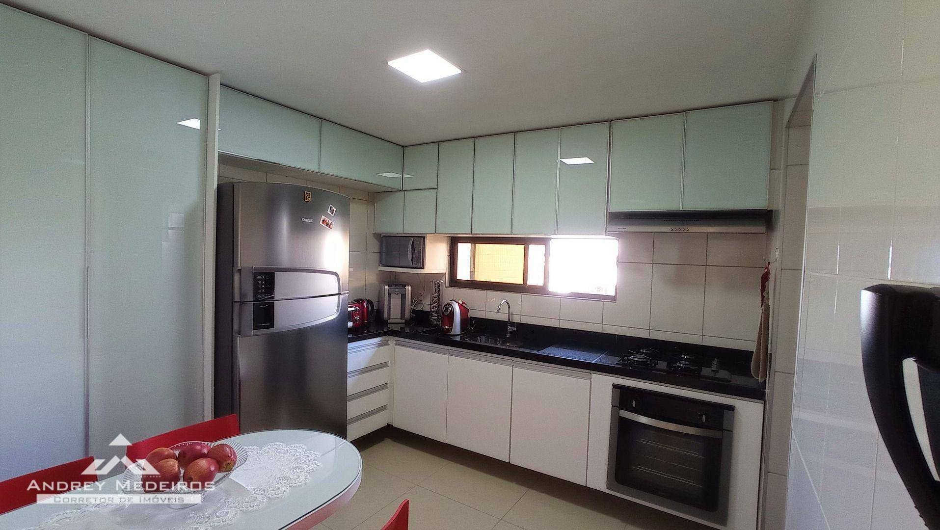 Apartamento à venda com 3 quartos, 116m² - Foto 22