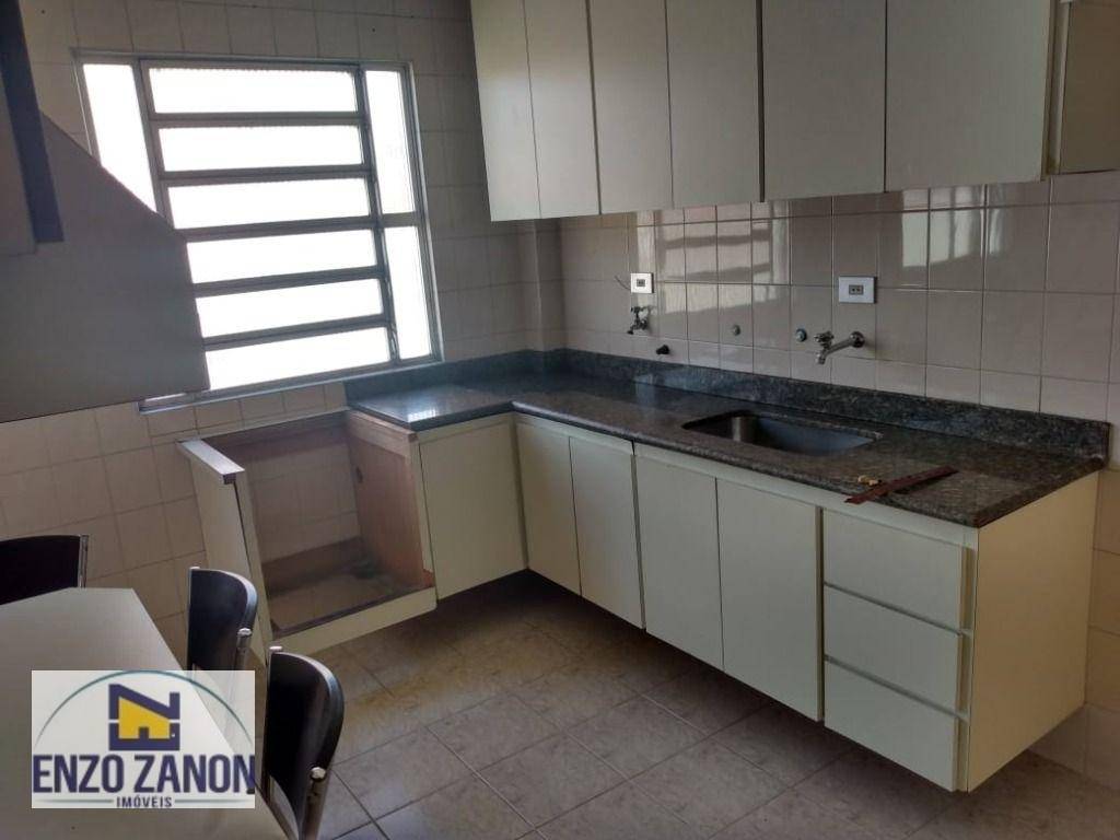 Apartamento à venda com 2 quartos, 60m² - Foto 5