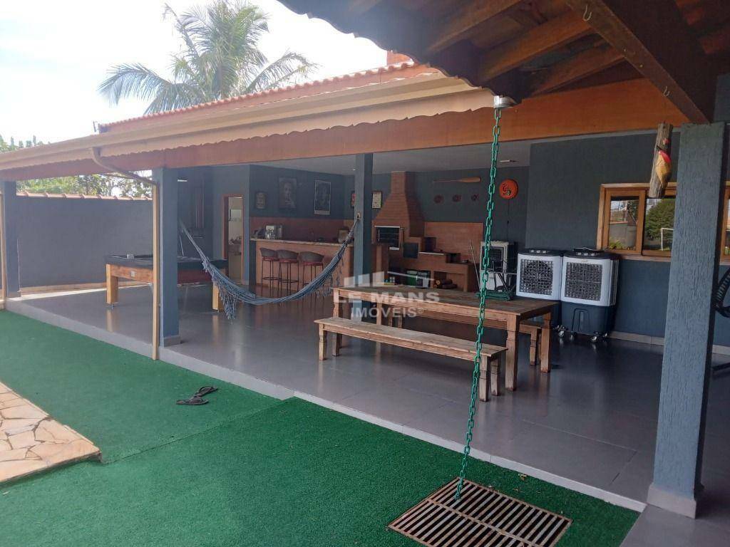 Chácara à venda com 3 quartos, 263m² - Foto 5