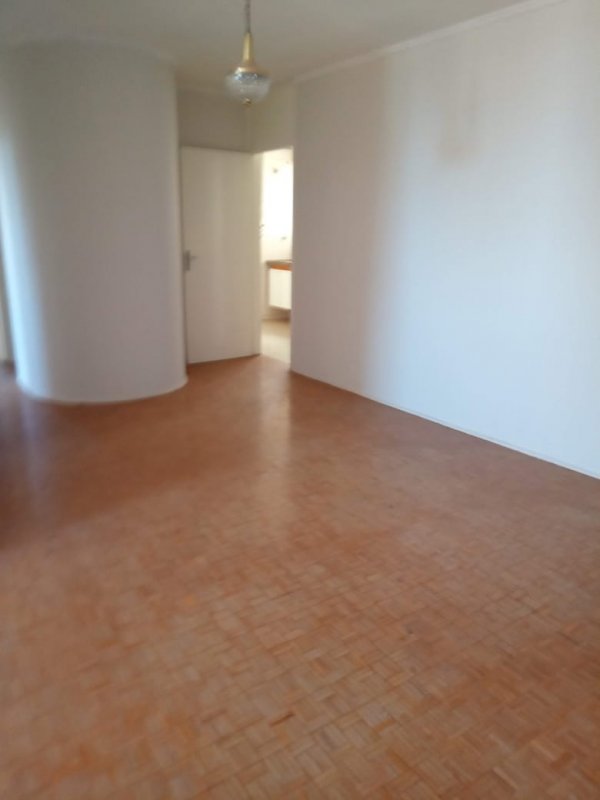 Apartamento à venda com 3 quartos, 120m² - Foto 11