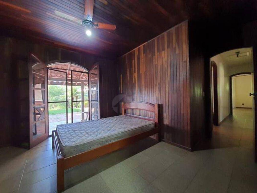 Chácara à venda com 4 quartos, 380m² - Foto 15