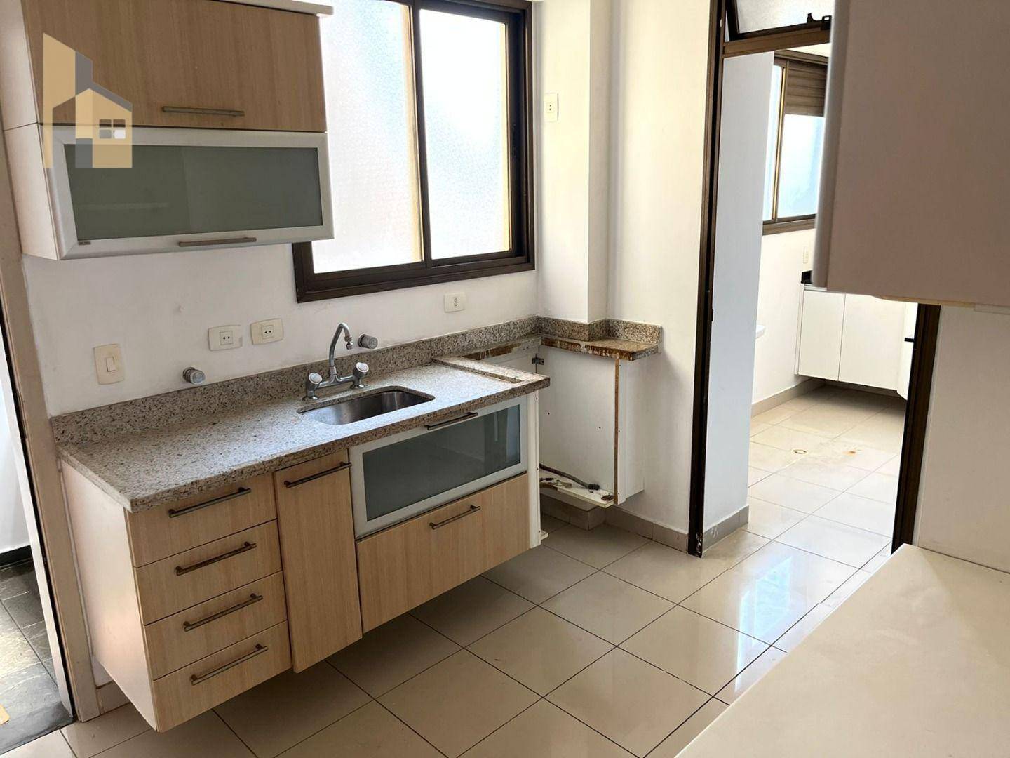 Apartamento à venda com 3 quartos, 100m² - Foto 8