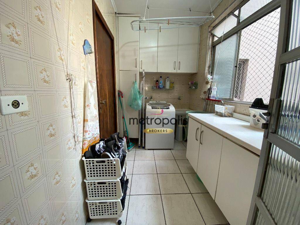 Apartamento à venda com 2 quartos, 75m² - Foto 11