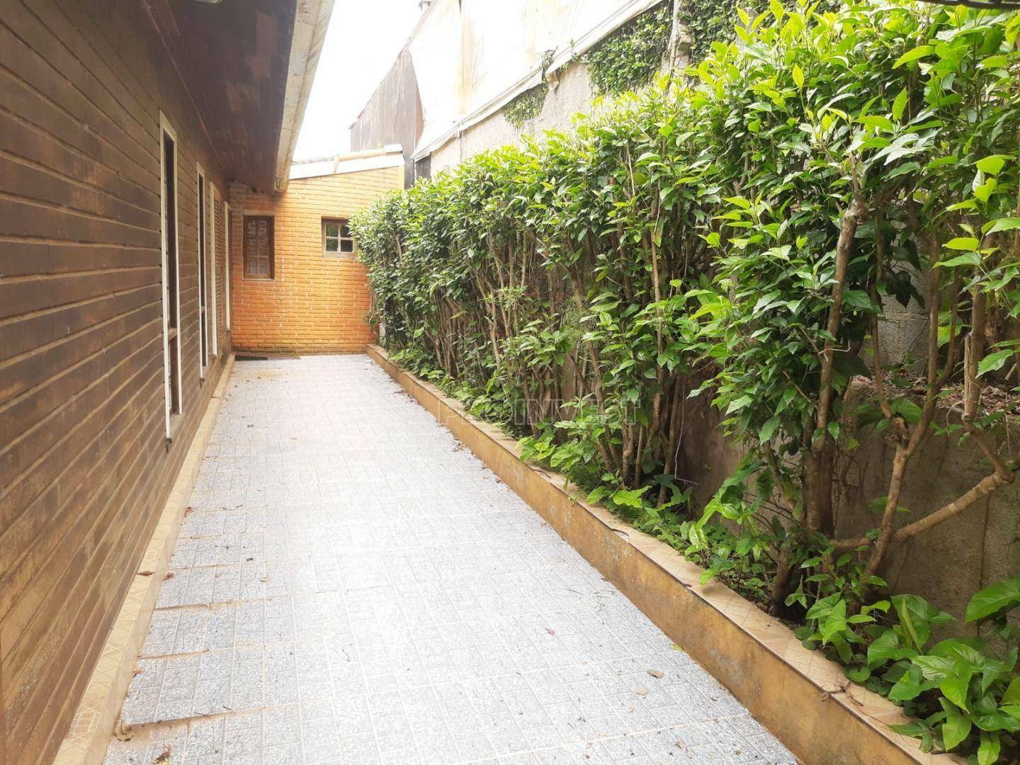 Casa de Condomínio à venda com 3 quartos, 160m² - Foto 2