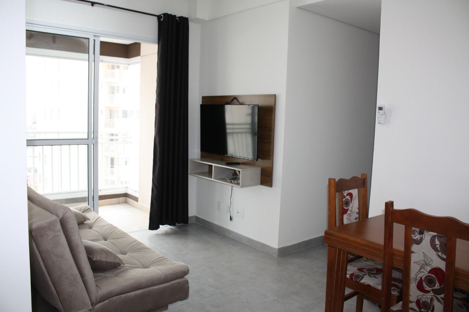 Apartamento para alugar com 2 quartos, 65m² - Foto 10