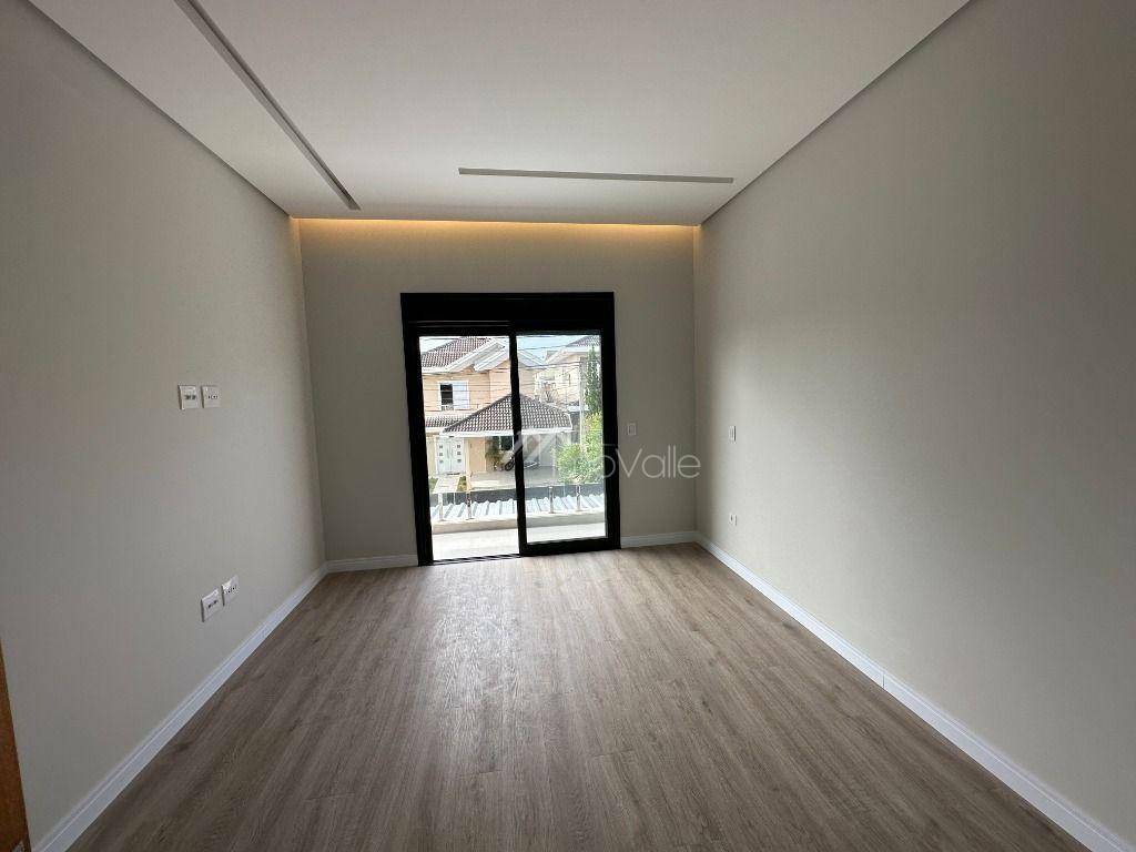 Casa de Condomínio à venda com 4 quartos, 280m² - Foto 17