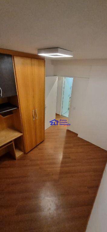 Apartamento à venda com 3 quartos, 70m² - Foto 4