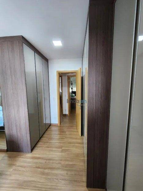 Apartamento para alugar com 3 quartos, 122m² - Foto 17