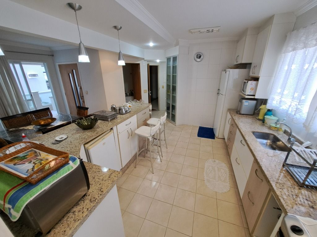 Apartamento à venda com 4 quartos, 147m² - Foto 23