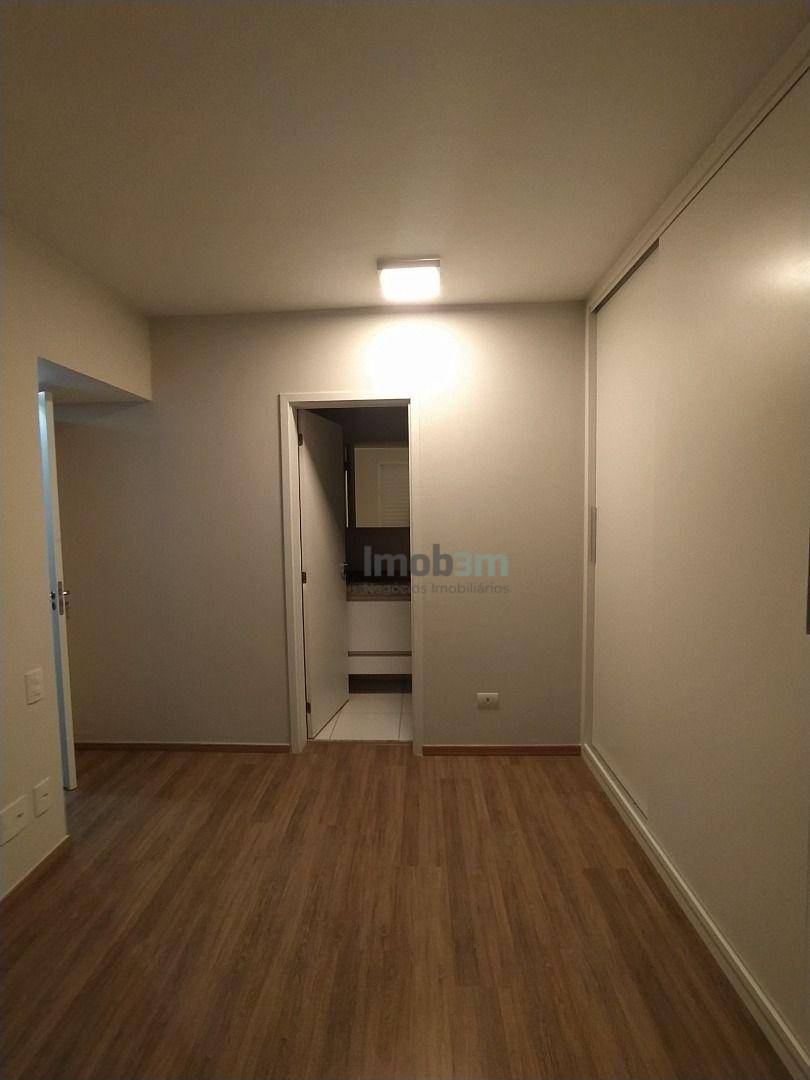 Apartamento à venda com 2 quartos, 77m² - Foto 9