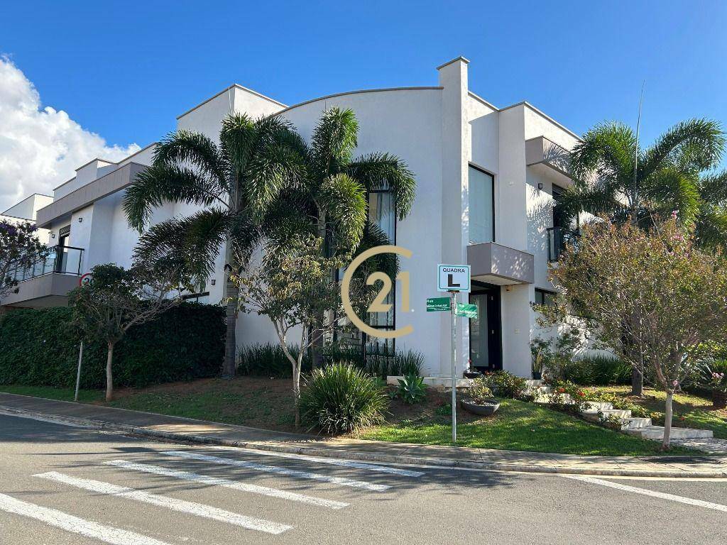 Casa de Condomínio à venda com 4 quartos, 235m² - Foto 35
