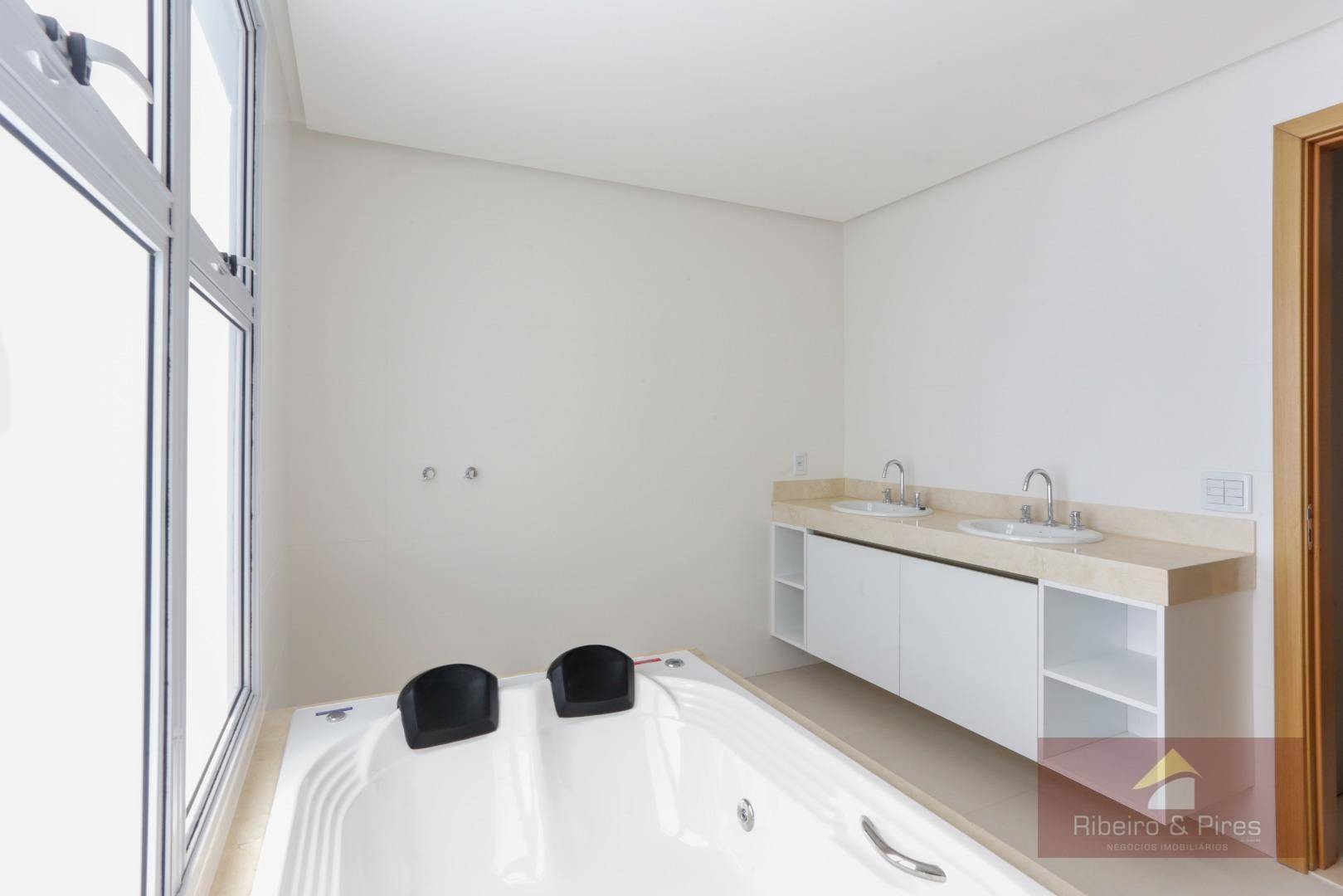 Apartamento à venda com 4 quartos, 263m² - Foto 11