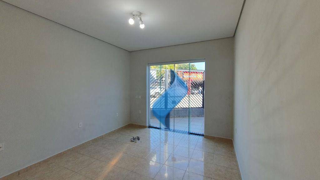 Casa para alugar com 2 quartos, 61m² - Foto 8