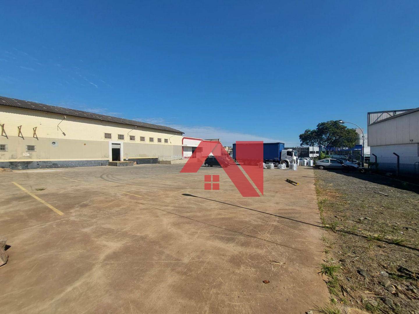 Depósito-Galpão-Armazém para alugar, 1261m² - Foto 9