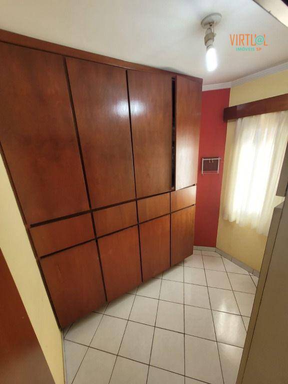 Apartamento à venda com 3 quartos, 140m² - Foto 32