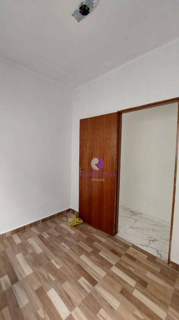 Casa à venda com 3 quartos, 70m² - Foto 14