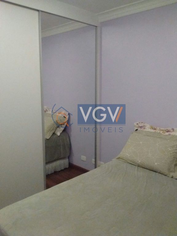 Apartamento à venda com 3 quartos, 76m² - Foto 12