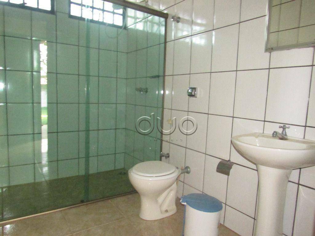 Casa para alugar com 2 quartos, 541m² - Foto 41