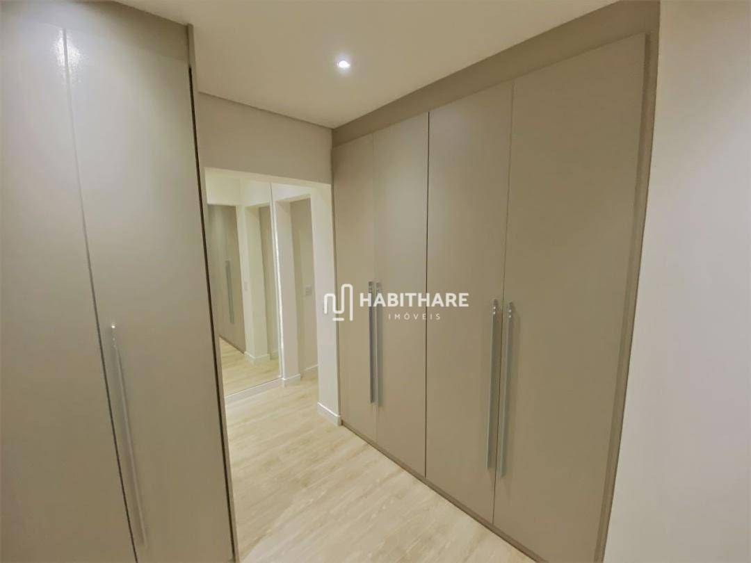 Apartamento à venda com 4 quartos, 202m² - Foto 23