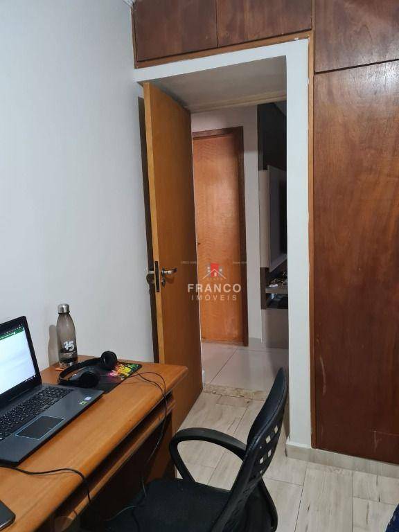 Casa à venda com 3 quartos, 192m² - Foto 5