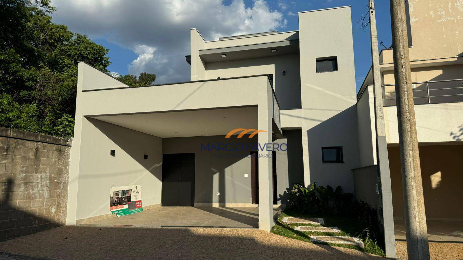 Casa de Condomínio à venda com 3 quartos, 196m² - Foto 3