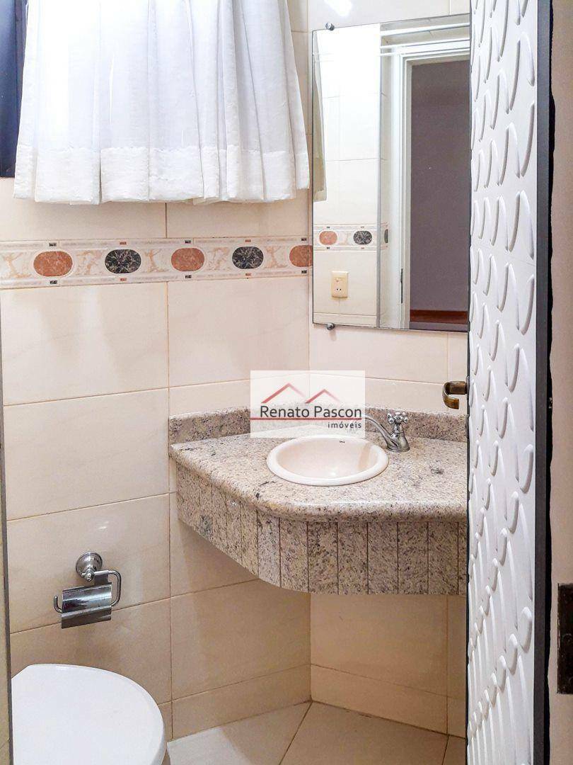 Apartamento à venda com 3 quartos, 209m² - Foto 11