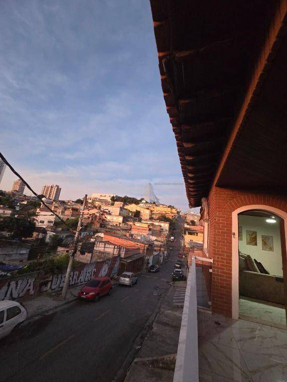 Sobrado, 2 quartos, 250 m² - Foto 2