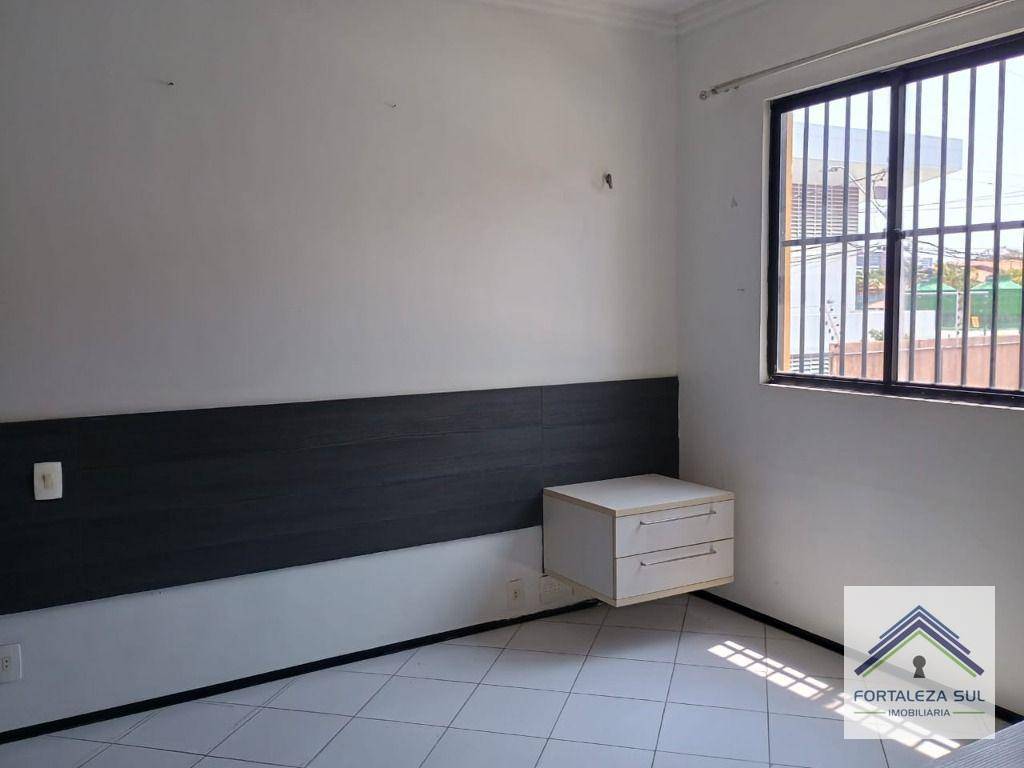 Apartamento à venda com 3 quartos, 81m² - Foto 25