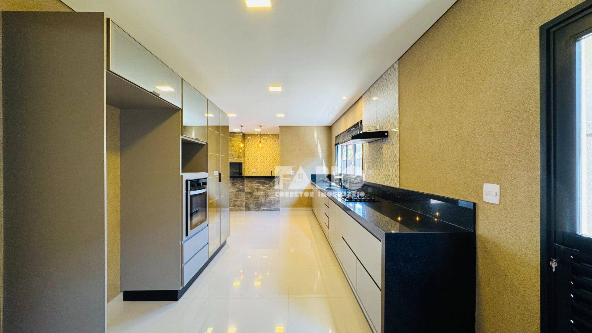 Sobrado à venda com 3 quartos, 288m² - Foto 15
