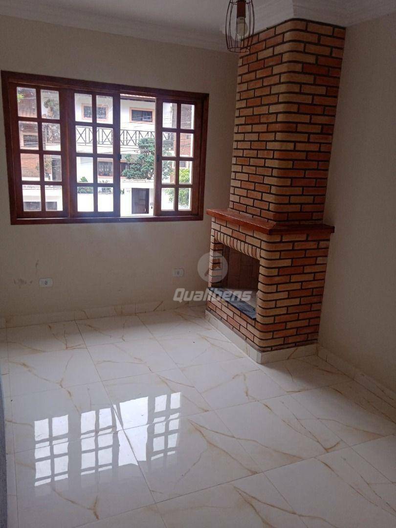 Sobrado à venda com 3 quartos, 131m² - Foto 2