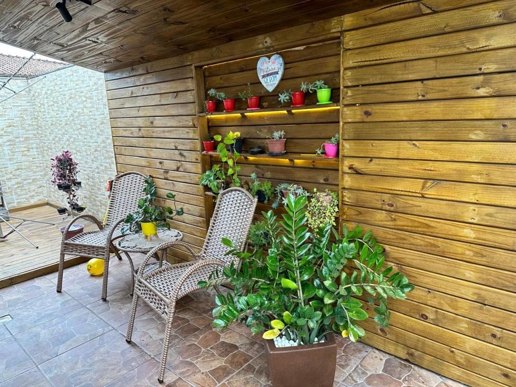 Casa à venda com 2 quartos, 50m² - Foto 9