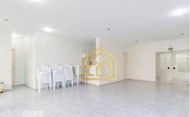 Apartamento à venda com 2 quartos, 69m² - Foto 19