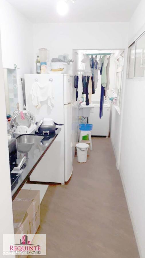 Apartamento à venda com 2 quartos, 45m² - Foto 3