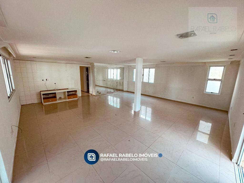 Casa de Condomínio à venda com 3 quartos, 215m² - Foto 28